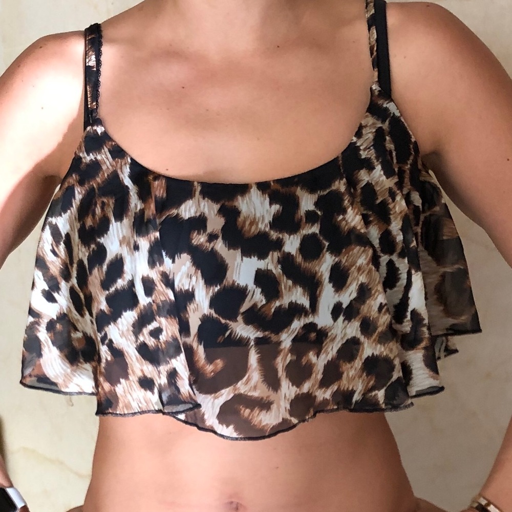 cute leopard crop top